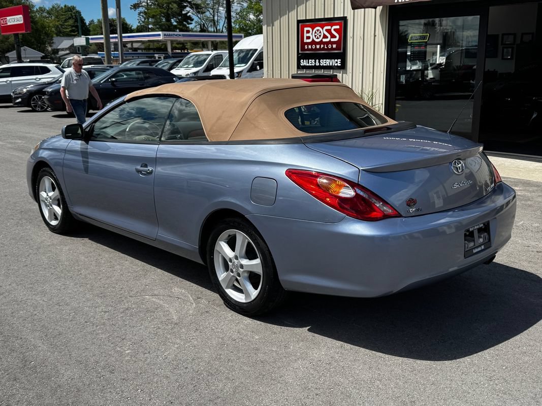 Used 2006 Toyota Solara SLE FWD image 4