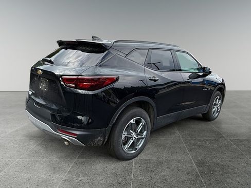 Used 2023 Chevrolet Blazer LT AWD/4WD image 5