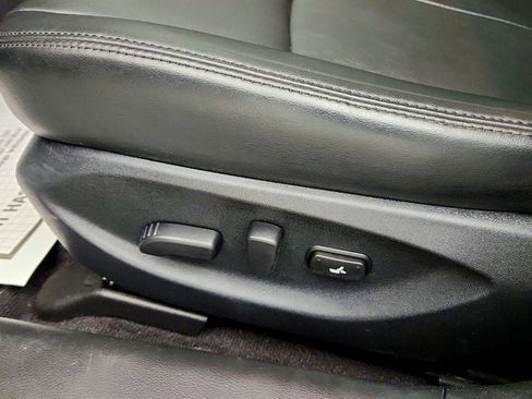 Used 2017 INFINITI Q50 3.0t Premium w/ Driver Assistance Package AWD/4WD image 12