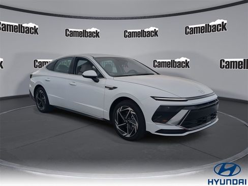 New 2026 Hyundai Sonata SEL image 1