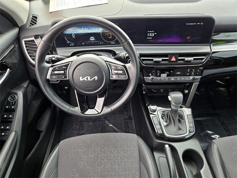 Used 2024 Kia Seltos S image 13