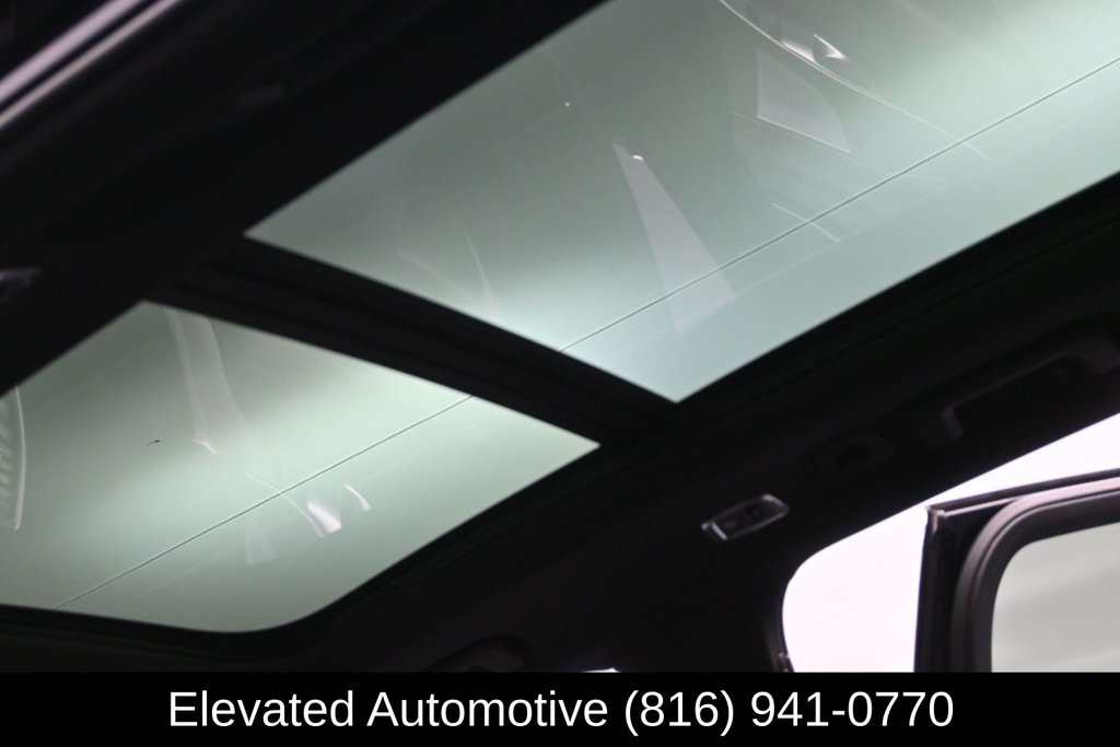 Used 2019 Volvo XC90 T6 R-Design w/ Advanced Package AWD/4WD image 22