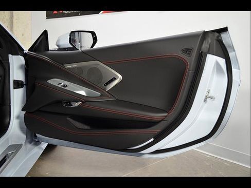 Used 2024 Chevrolet Corvette Stingray Premium Cpe w/ 3LT RWD image 14