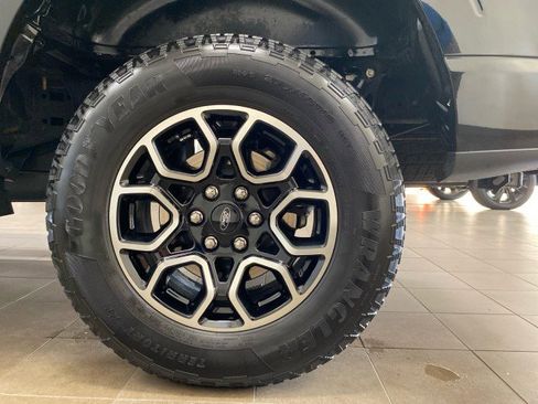 Certified 2022 Ford F150 XLT w/ Equipment Group 302A High image 28