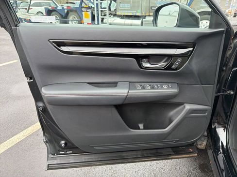 Used 2023 Honda CR-V Sport Touring image 18