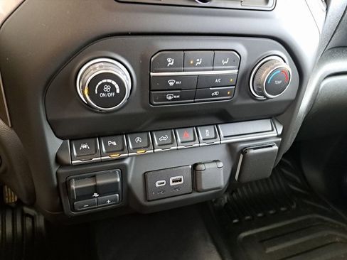 Used 2024 Chevrolet Silverado 1500 W/T w/ WT Value Package image 12