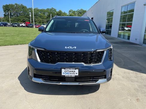 New 2026 Kia Sorento S AWD/4WD image 3