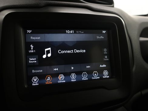 Used 2019 Jeep Renegade Latitude AWD/4WD image 44
