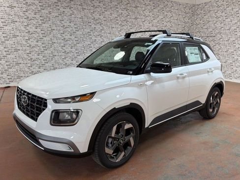 New 2026 Hyundai Venue SEL image 3