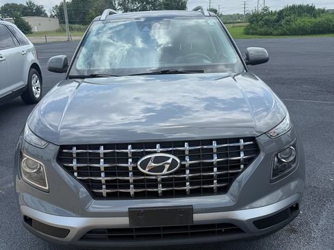 Used 2020 Hyundai Venue SEL FWD image 26