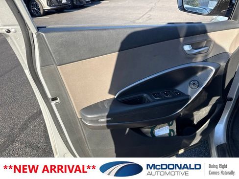 Used 2014 Hyundai Santa Fe Sport w/ Premium Equipment Package 03 AWD/4WD image 9