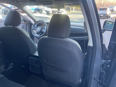 Certified 2023 Nissan Rogue SV image 19