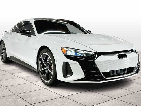 Used 2023 Audi RS e-tron GT w/ Carbon Performance Package image 2