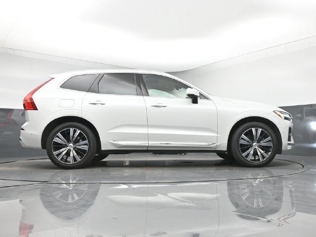 Used 2023 Volvo XC60 B5 Plus w/ Protection Package Premier FWD image 17