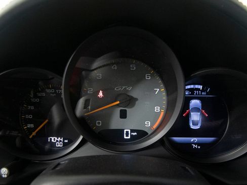 Certified 2022 Porsche 718 Cayman GT4 RWD image 23
