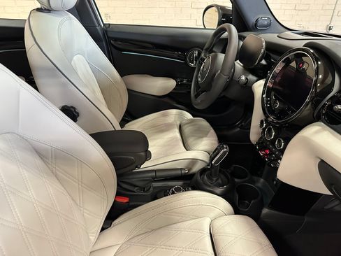 Used 2024 MINI Cooper S FWD image 25