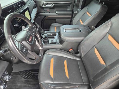 Used 2022 GMC Sierra 1500 AT4 w/ AT4 Premium Package AWD/4WD image 13
