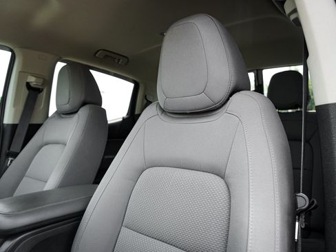 Used 2019 Chevrolet Colorado LT w/ LT Convenience Package AWD/4WD image 33