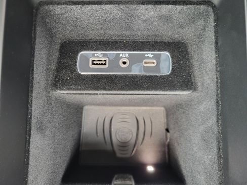 New 2025 Alfa Romeo Stelvio Sprint image 17