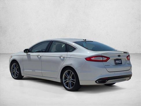 Used 2016 Ford Fusion Titanium FWD image 7