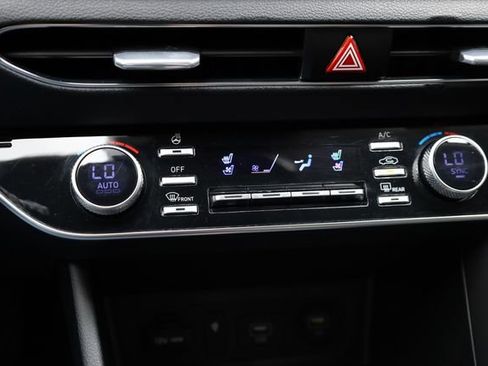 Used 2021 Hyundai Sonata Limited image 19