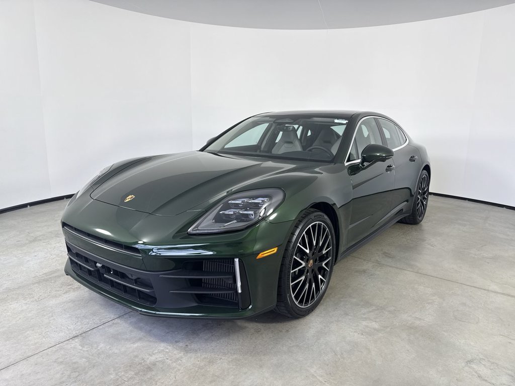 New 2026 Porsche Panamera 4 AWD/4WD image 1