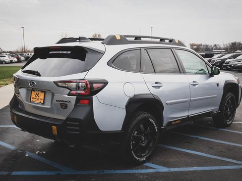 Used 2024 Subaru Outback Wilderness image 31
