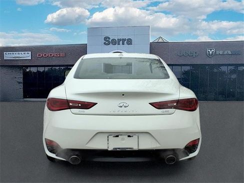 Used 2017 INFINITI Q60 w/ Premium Plus Package 3.0T image 5