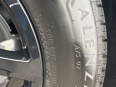 Used 2025 Chevrolet Silverado 1500 Custom image 29