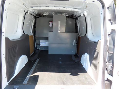 Used 2020 Ford Transit Connect XL FWD image 17