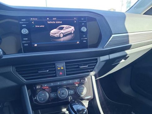 Used 2023 Volkswagen Jetta SEL image 30