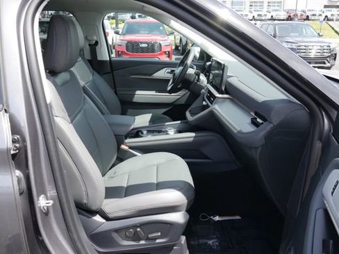 New 2026 Ford Explorer Active AWD/4WD image 26