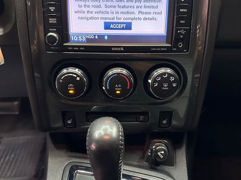 Used 2010 Dodge Challenger R/T image 18