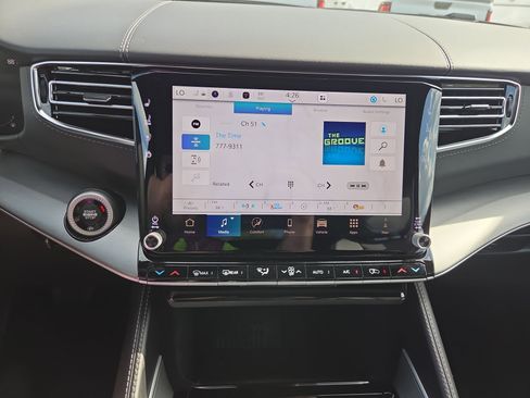 New 2026 Jeep Grand Wagoneer Limited AWD/4WD image 11