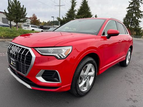 Used 2020 Audi Q3 2.0T Premium Plus w/ Premium Plus Package image 4