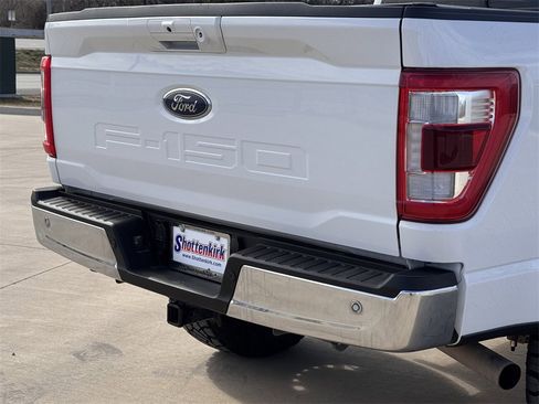 Used 2021 Ford F150 Lariat w/ FX4 Off-Road Package image 9