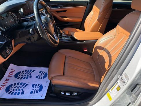 Used 2019 BMW 530i w/ Convenience Package image 15
