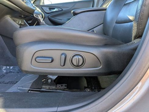 Used 2024 Chevrolet Malibu LT image 16