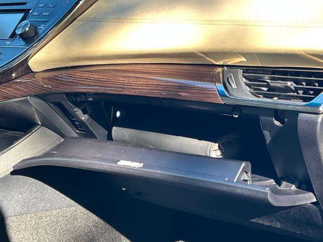 Used 2014 Toyota Avalon XLE Touring FWD image 25
