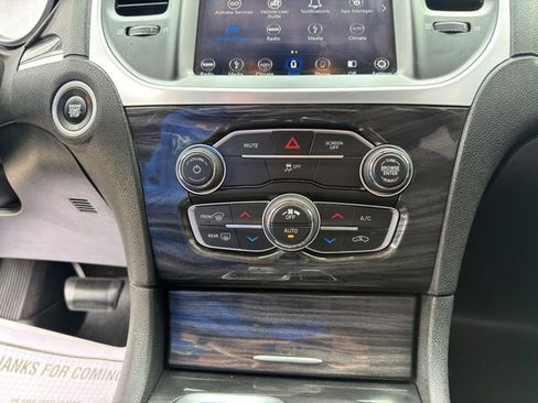 Used 2019 Chrysler 300 Touring w/ Sport Appearance Package RWD image 25