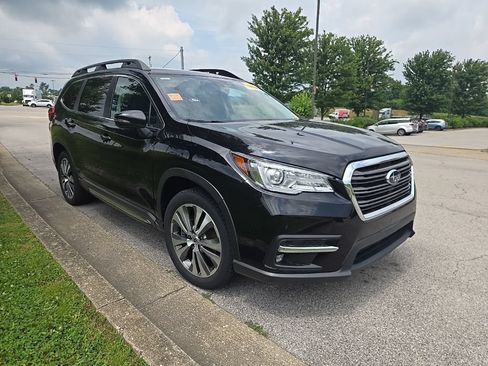 Used 2022 Subaru Ascent Limited AWD/4WD image 2
