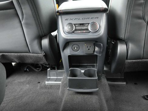 New 2026 Ford Explorer ST-Line w/ ST-Line Street Pack image 14