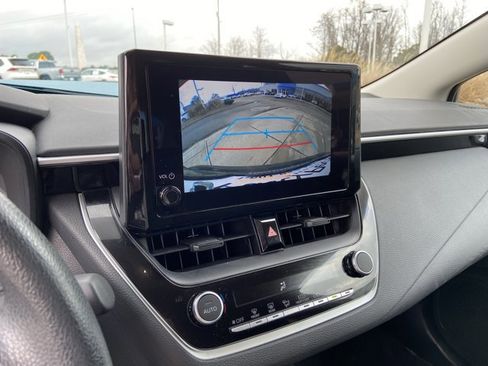 Used 2024 Toyota Corolla LE image 35