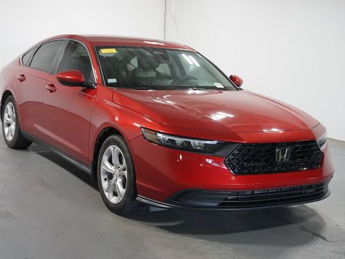 Used 2023 Honda Accord LX image 3