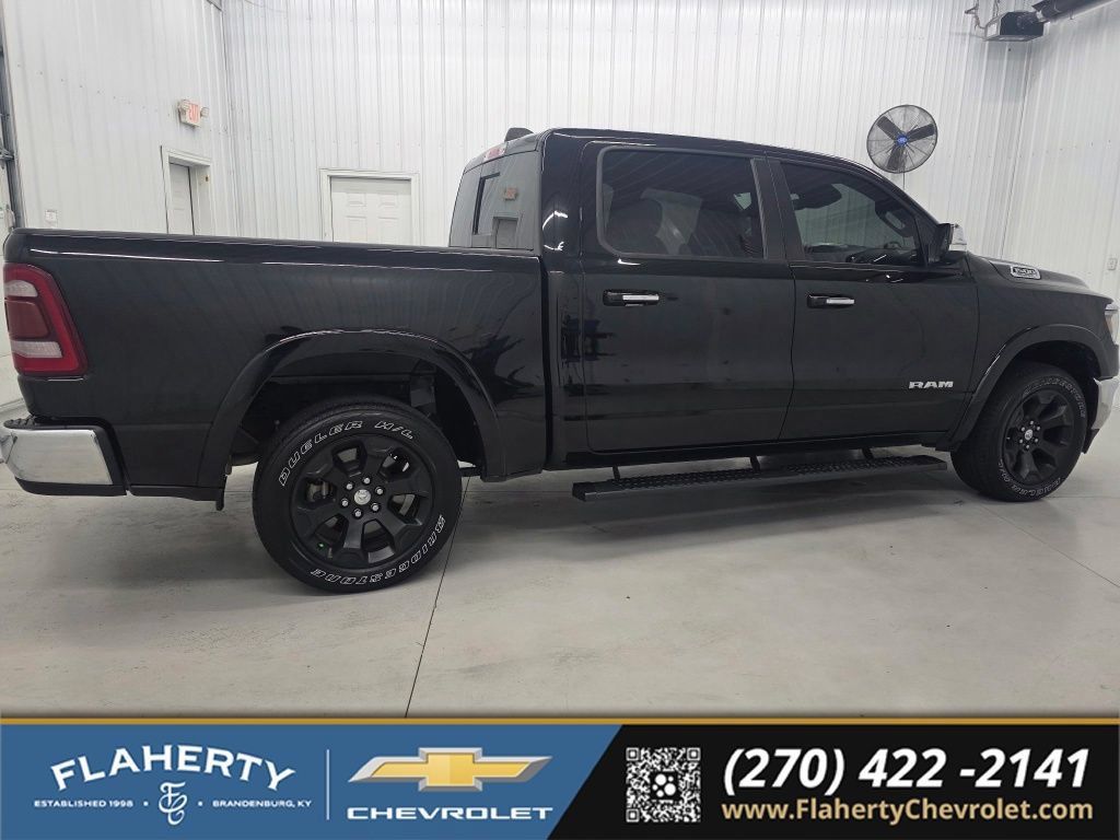 Used 2022 RAM 1500 Laramie AWD/4WD image 2