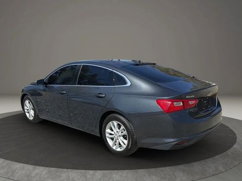 Used 2018 Chevrolet Malibu LT w/ Driver Confidence Package FWD image 6