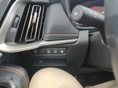 Used 2025 MAZDA CX-90 Plug-In Hybrid w/ Preferred AWD/4WD image 33