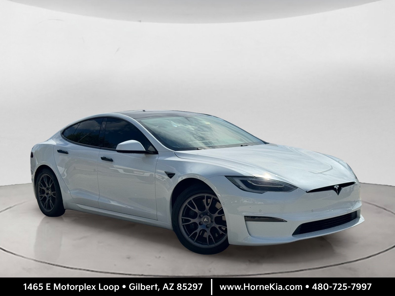 Used 2022 Tesla Model S AWD/4WD image 1
