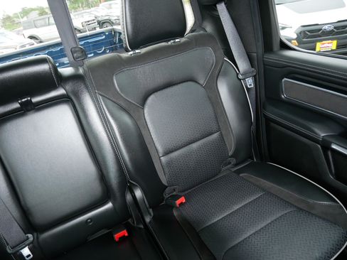 Used 2023 RAM 1500 Laramie AWD/4WD image 14