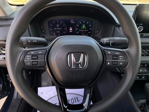 Used 2025 Honda Accord SE image 20